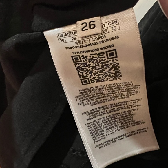 GUESS Melody Eyelet Elegant Black Maxi Skirt Size 26 NWT flowing silhouette - Picture 10 of 12